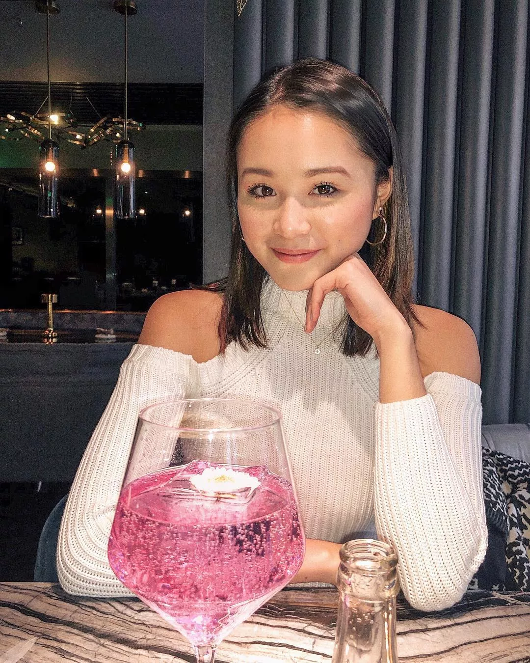 first date posted by jenniferaniston1619