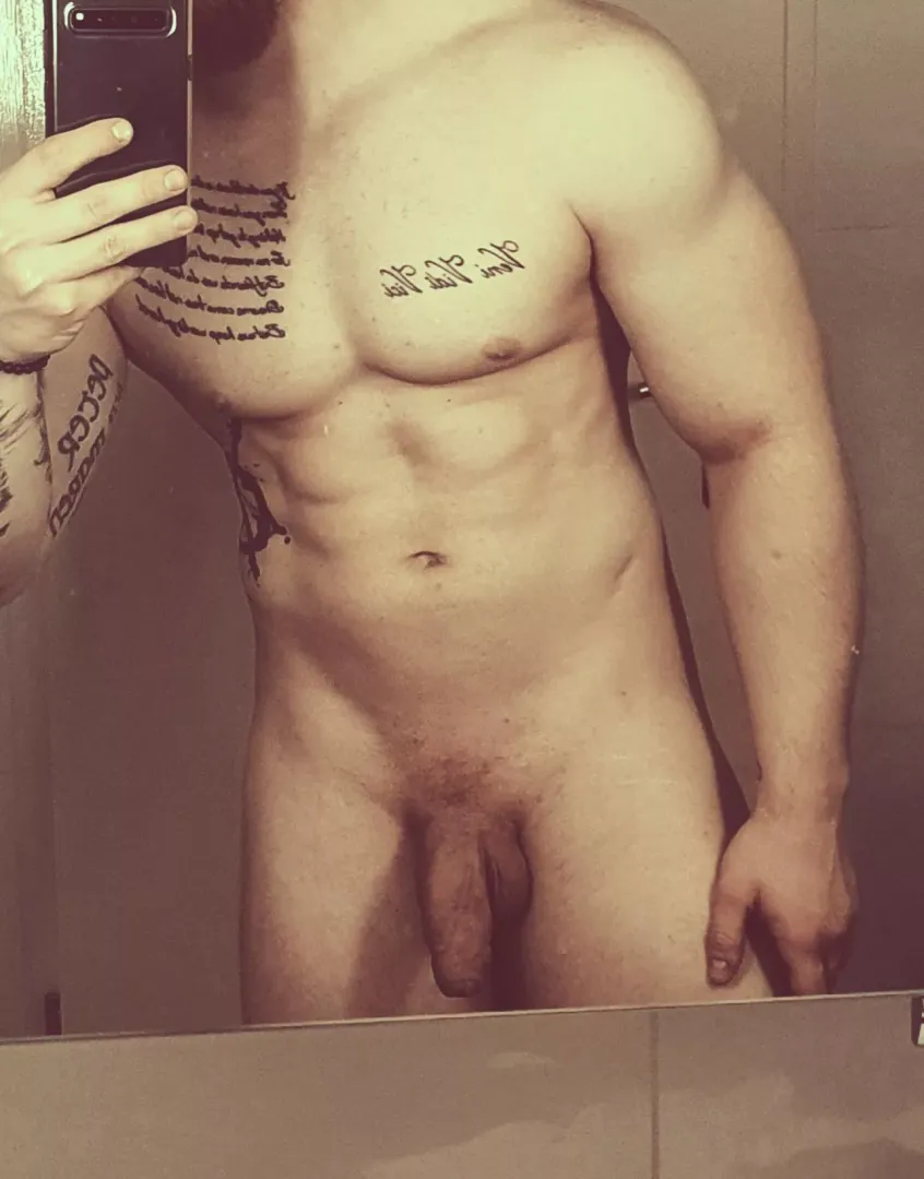 first morning selfie :) [M] by justanormalguy92