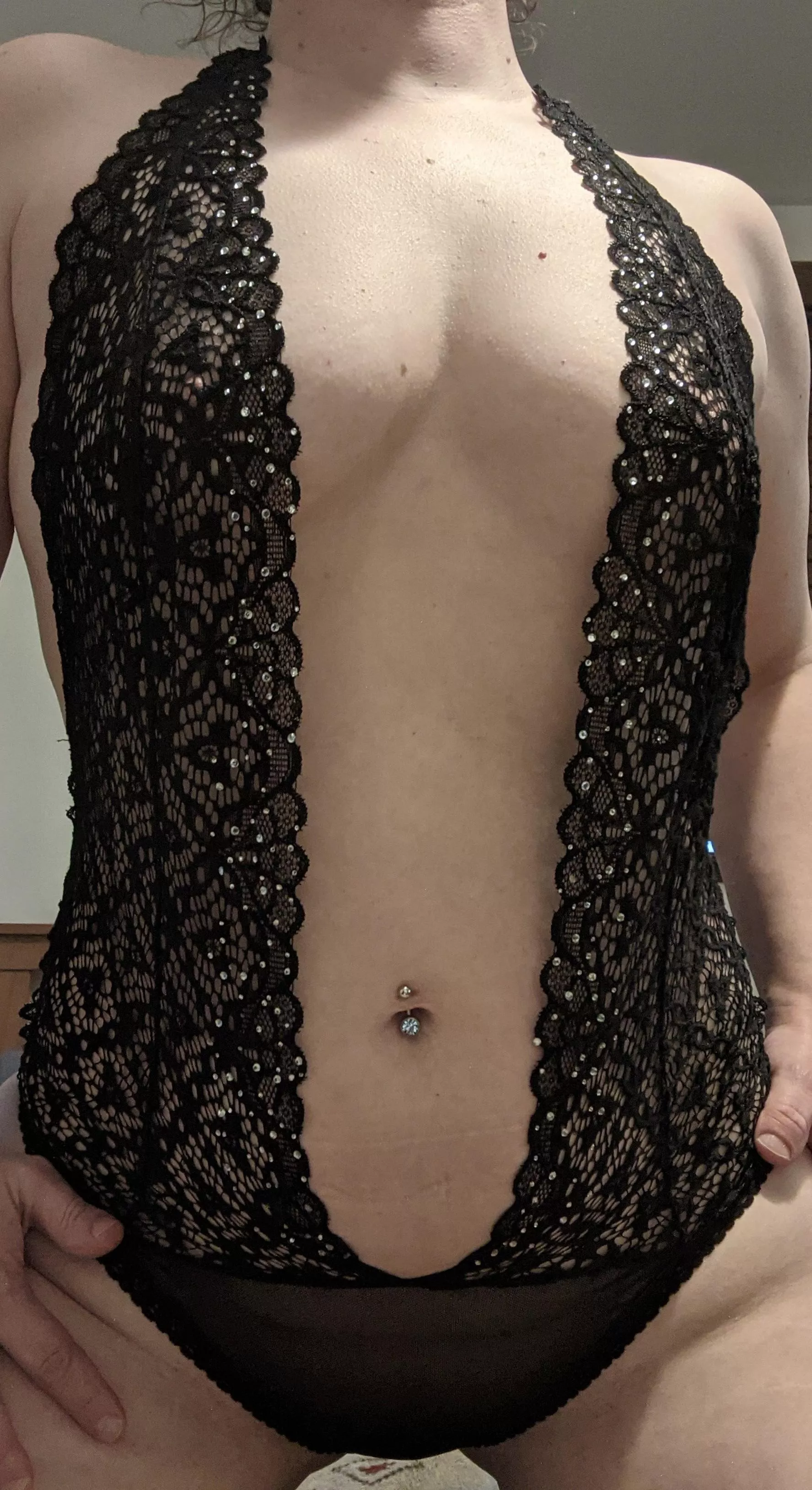 First on camera facial getting recorded. Is this the right outfit to wear? posted by forfun_6969