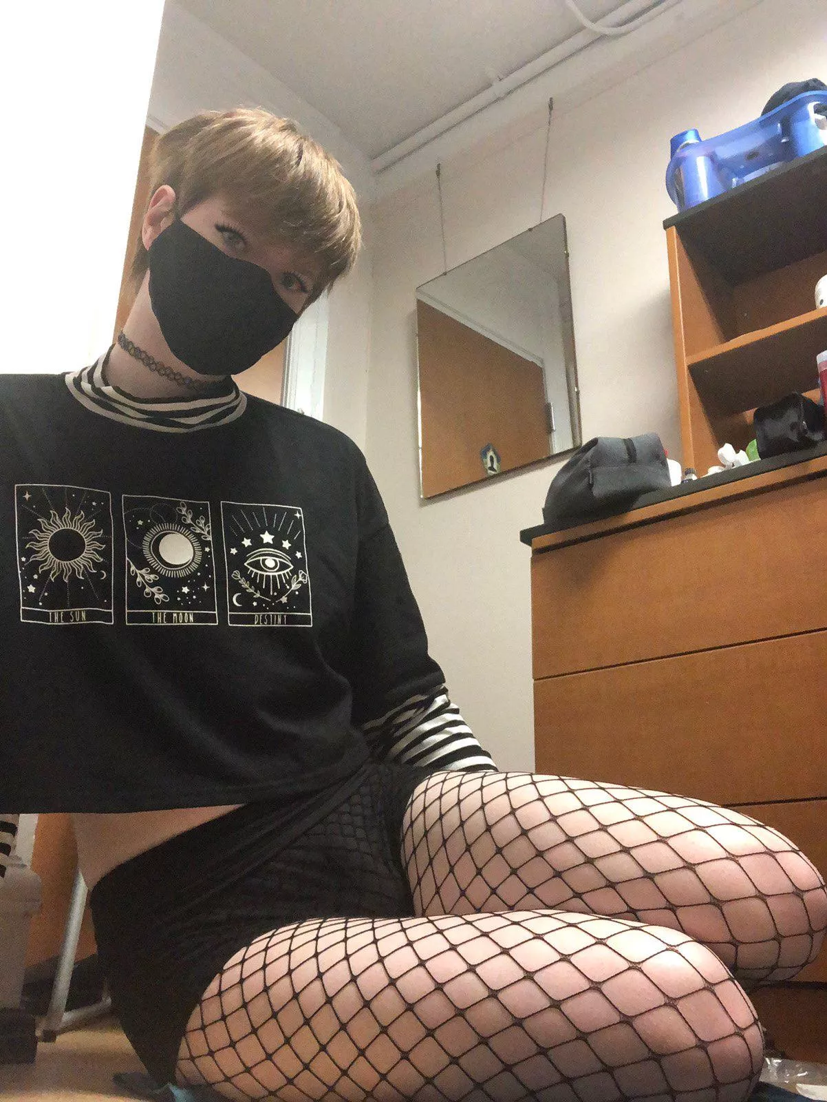 First pic as a femboy, what do you think? posted by nodnarby