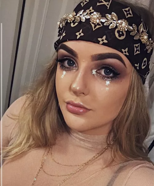 first post 😳 by innocentslutsienna