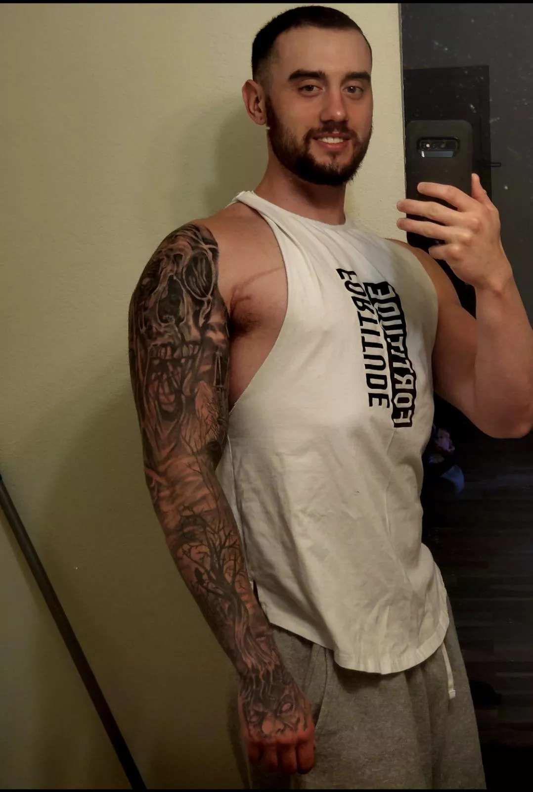 first post👀👀 posted by Zealousideal_Put5482