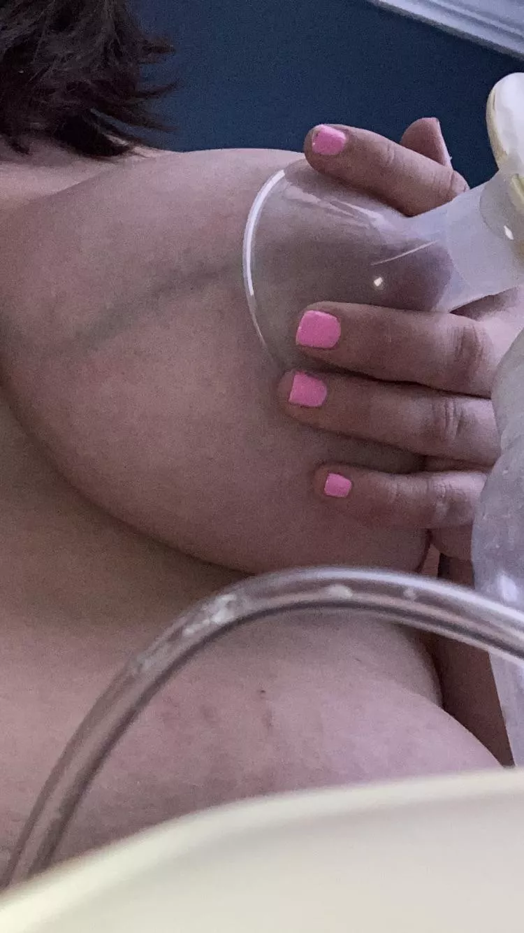 first post firm & full posted by mandimoomilf