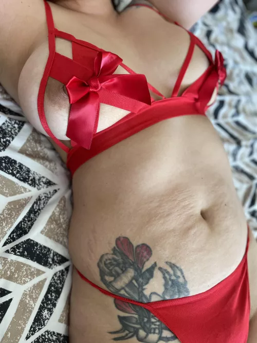 First post here! I hope you enjoy mom bellies!🥰 by Hippymomma1408