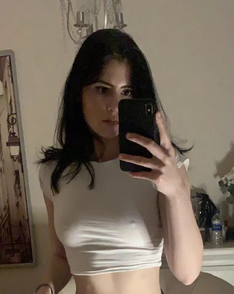 First post here. Love seeing people stare at my pokies [F22] posted by kitten_rose99