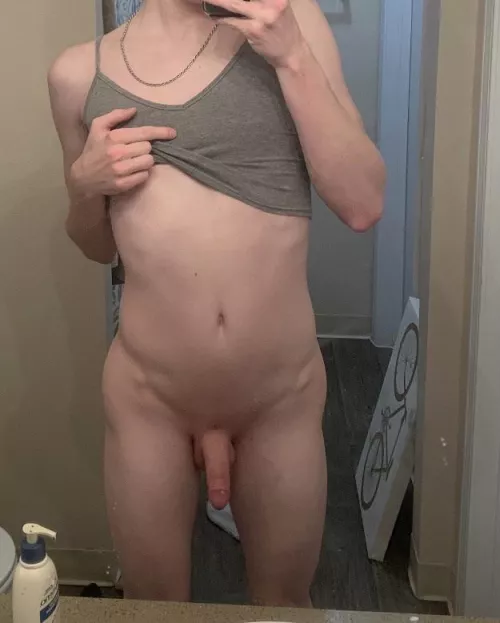 first post, how’s my body look? 🥺 by kat074