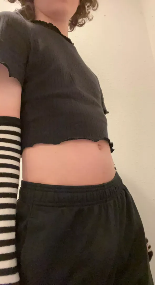 First post ig felt a little cute posted by DuzFish