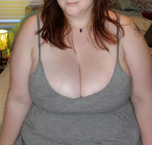 First post in a long time. Should I wear something more revealing? by RubyMcMellons