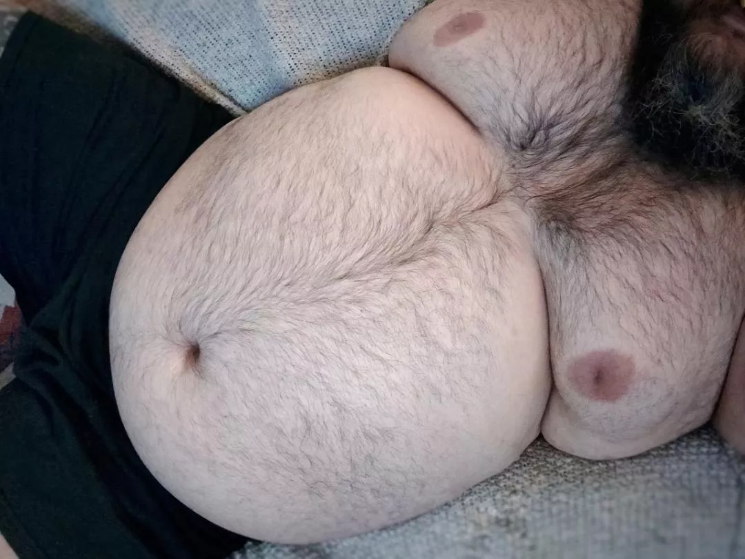 First post, just sharing some chubbiness. 😉 by yeaitshappening
