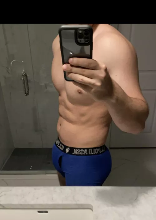 First post. Thought I’d share before I shower. by Peter_ParkersPuberty