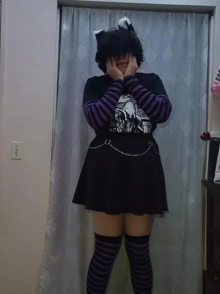 First time crossdressing, I dunno wdyt? Am I worthy? posted by GrapesThaDevil