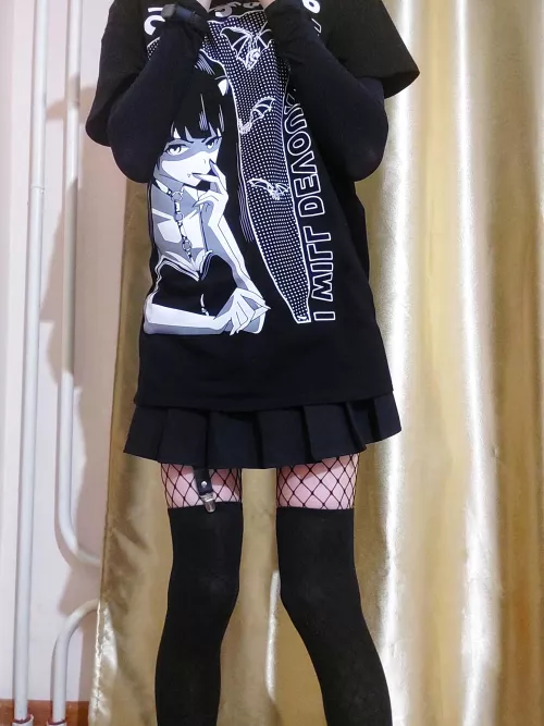 first time here. hi everyone! by Nar1A_zera