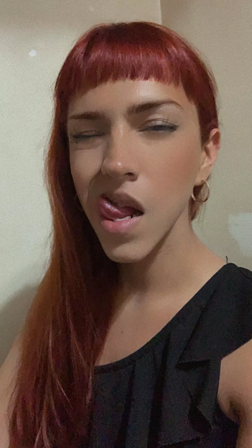 First time here, I am Candela, latina slut 💋 posted by candy311