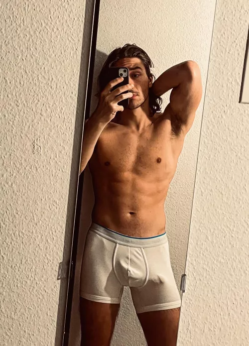 First time here, I might post more if y’all want me to by Throw_Huawei_