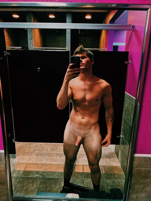 First time here should I stick around? by Ariesthearchon