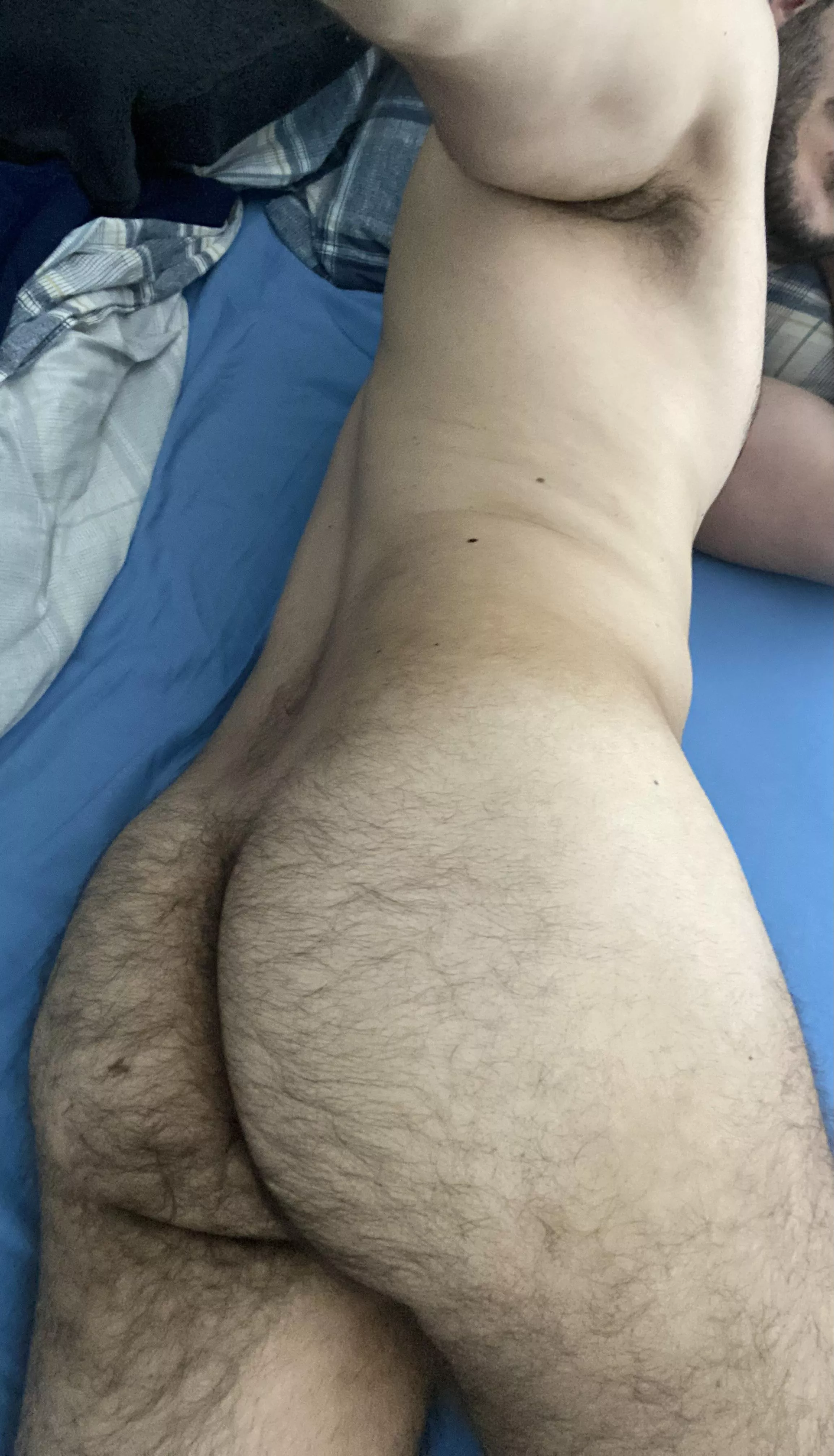 First time here! Thumbs up if i should keep posting 😅 posted by Hot-mandalorian