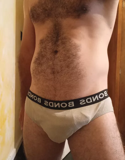 first time poster. enjoy my bulge 🍆 by vinceshaughn