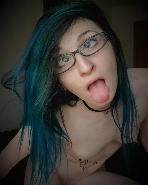 First time poster, first attempt ever [f] by jewellss2