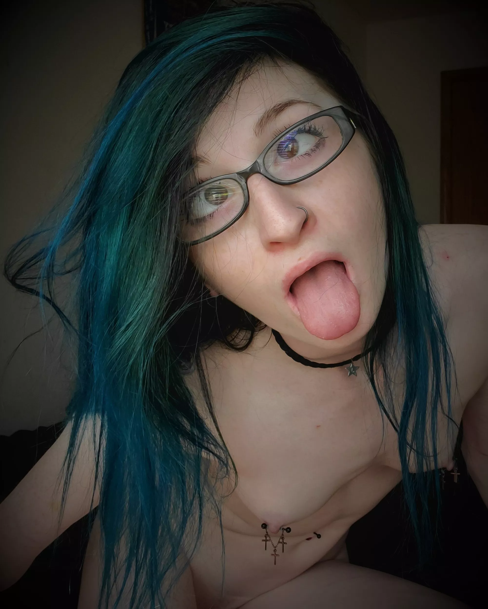 First time poster, first attempt ever [f] posted by jewellss2