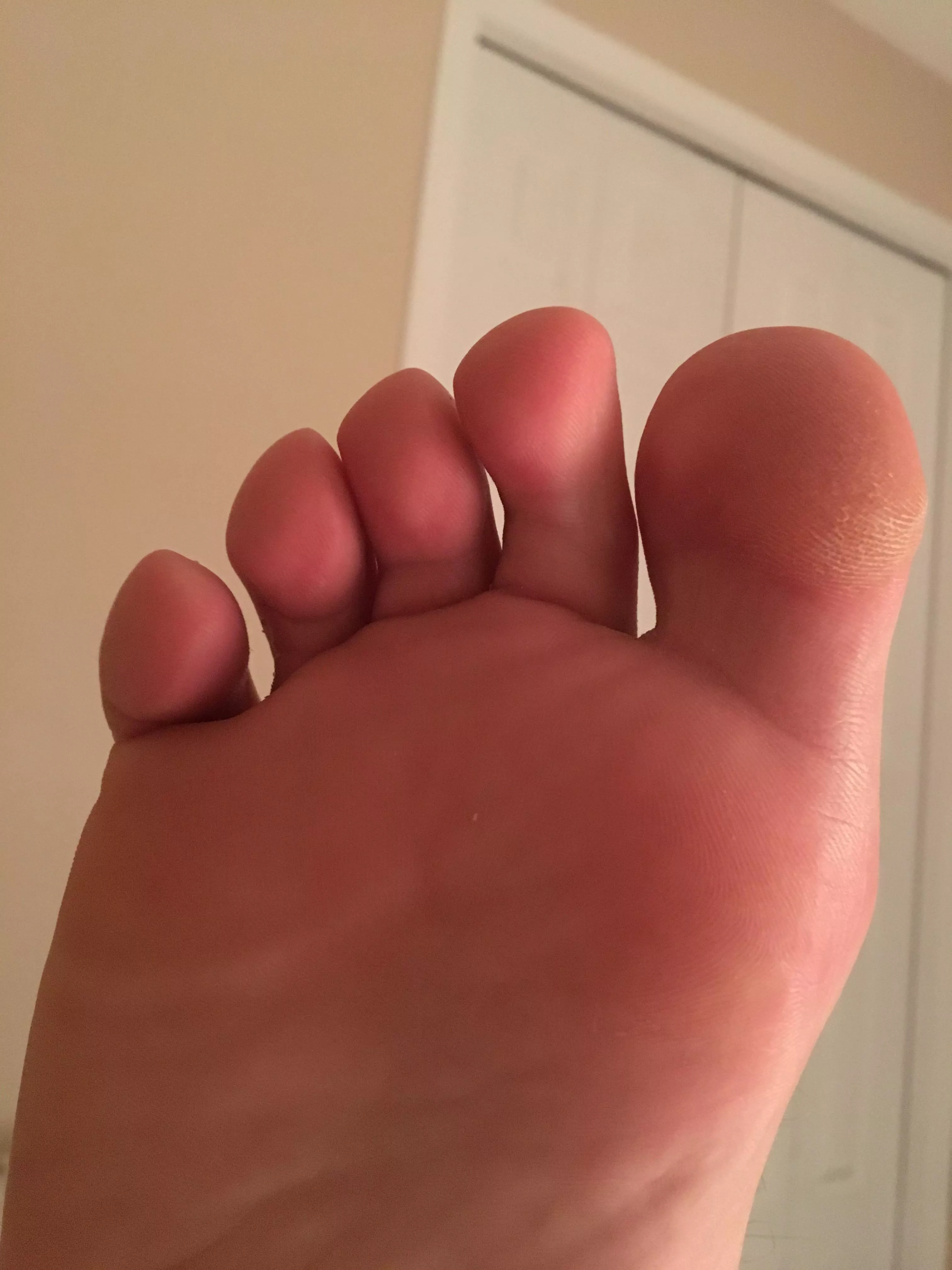 First time posting! Do you like my cute toes? posted by Pisces031980