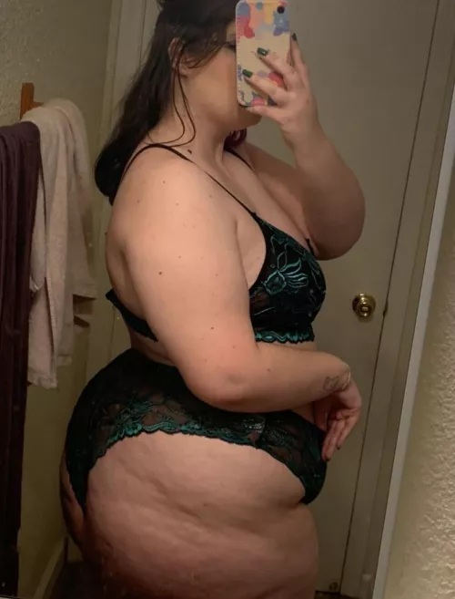 first time posting here 🥰 by sagekisses