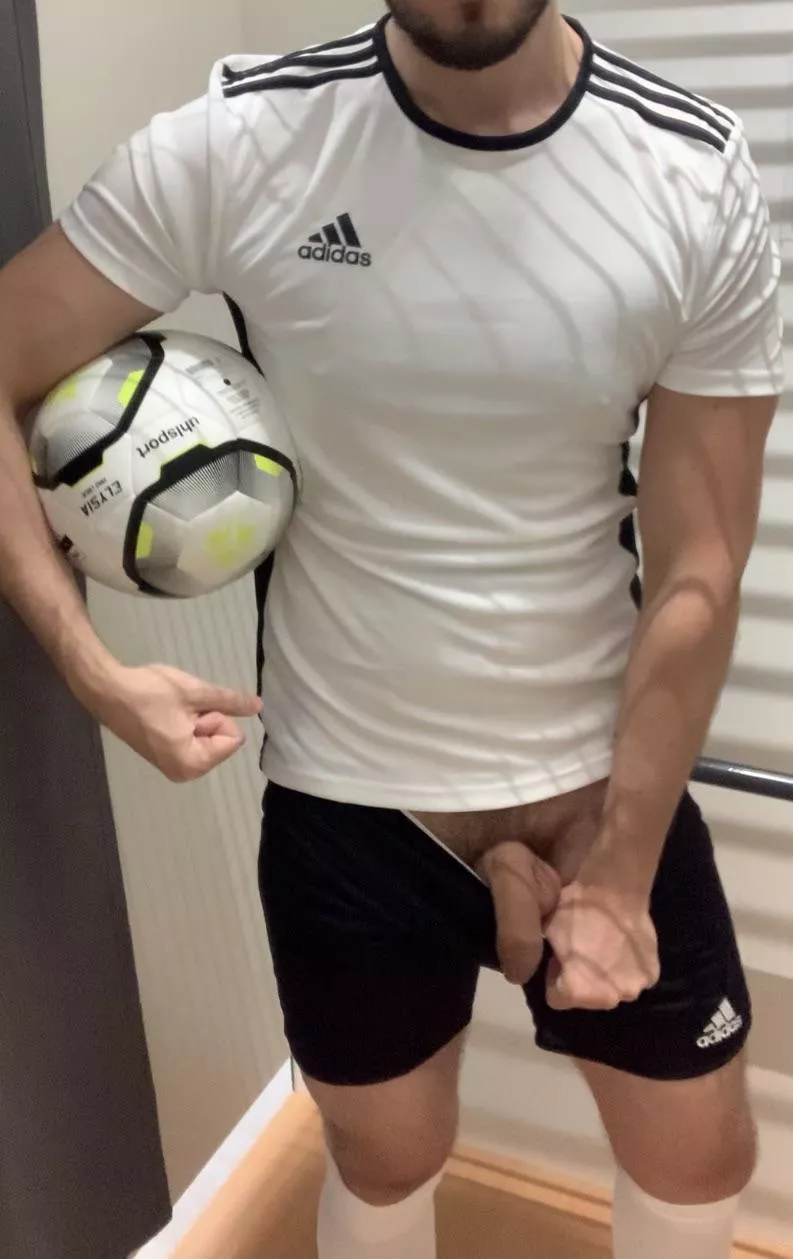 First time posting here. Comments are welcome ! posted by FashionLeo