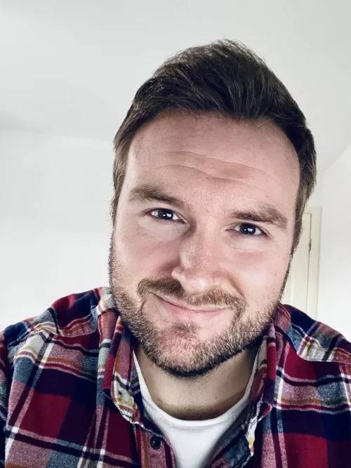 First time posting here, how’s everyone doing? by Ordinary-Basket-4643