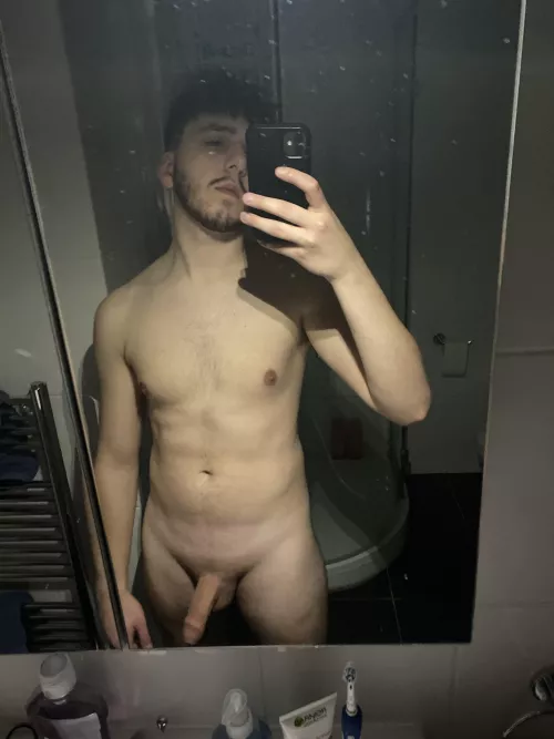First ti(m)e posting here, please be nice! by Mcmoogley69
