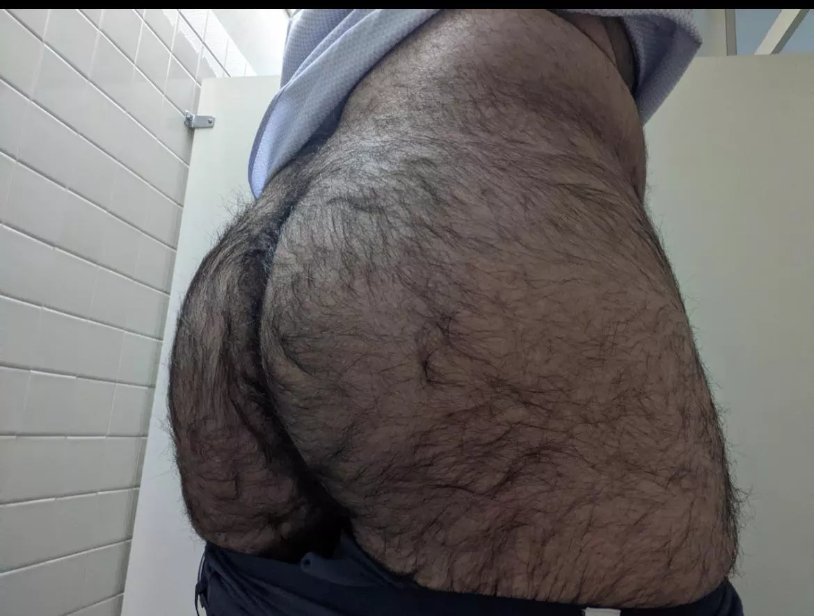 First time posting 🙈 What y’all think? posted by 253253