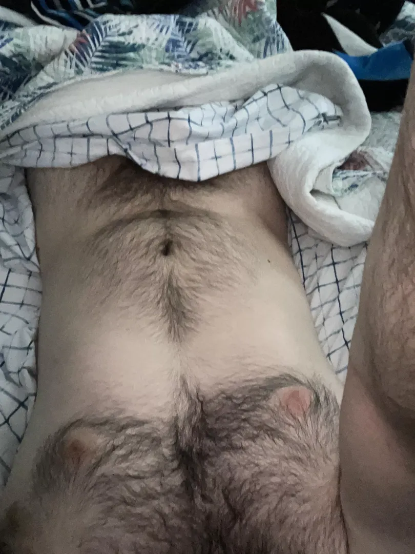First time showing my body, go easy on me 🙈 posted by Ok-Alternative46