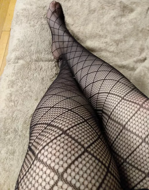 Fishnets for feet Friday! by sammi-sinclair