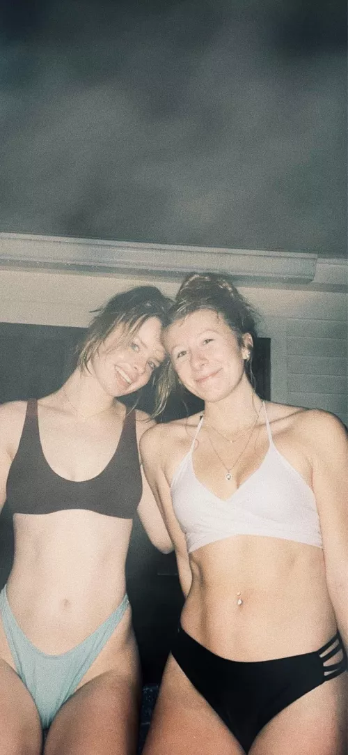 Fit bikini babes [2] by PianoMan9478