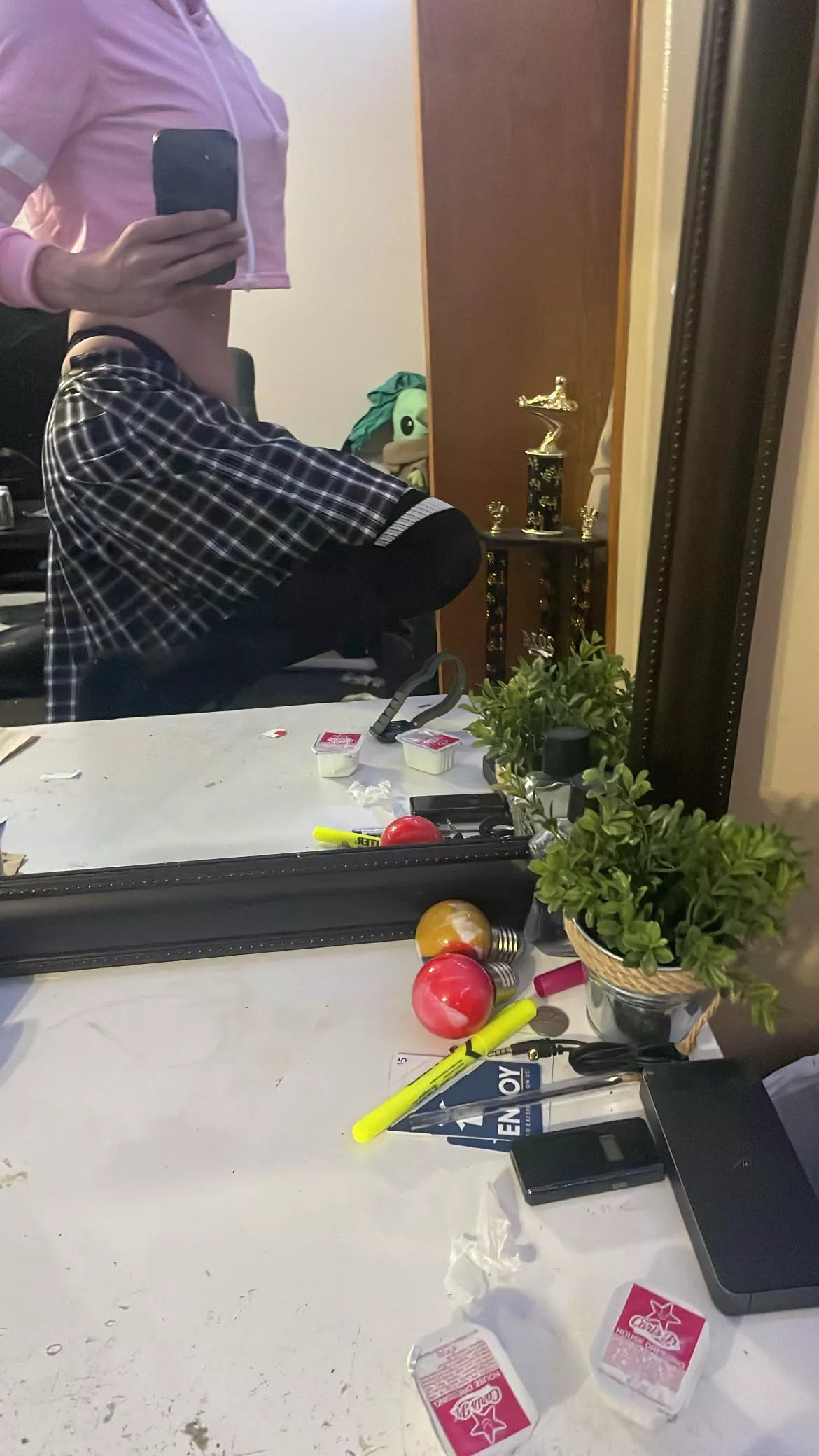 Fit for today while everyone’s gone posted by InfinitySlayer22