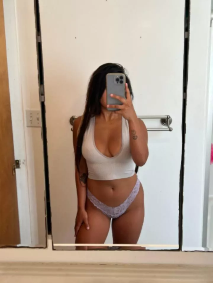 Fit Wednesday posted by euphoriaaaaa77