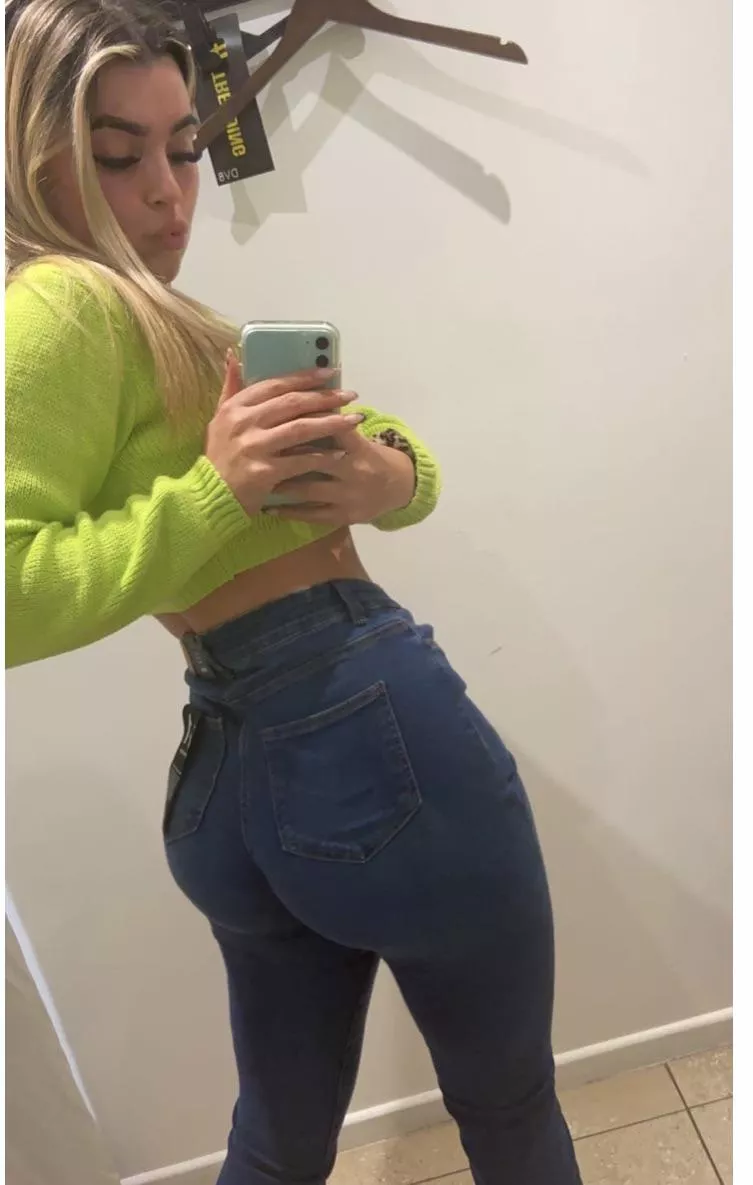 Fits like a glove posted by Imaginary_Region931