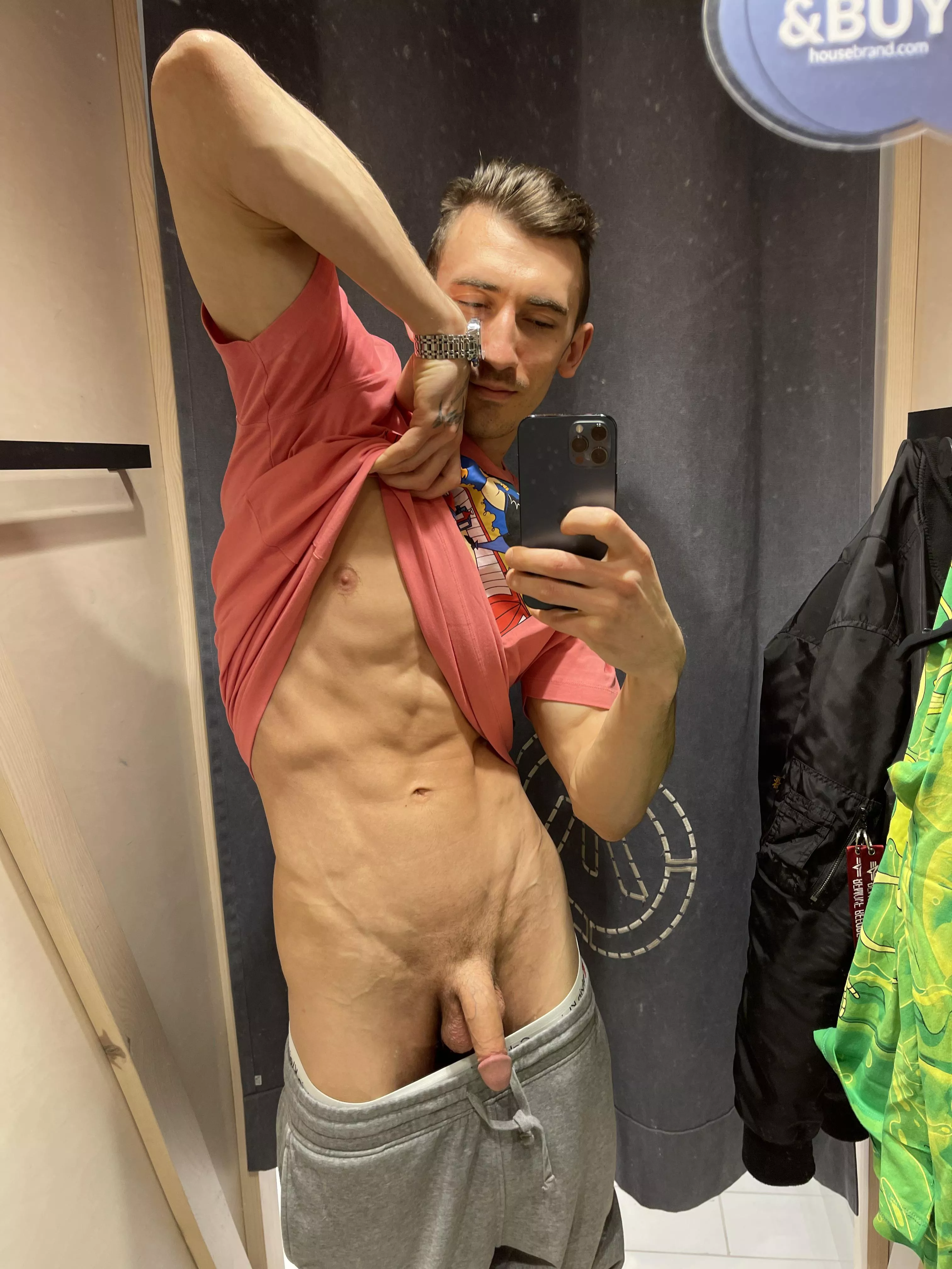 Fitting👕😋(29) posted by davit_fit