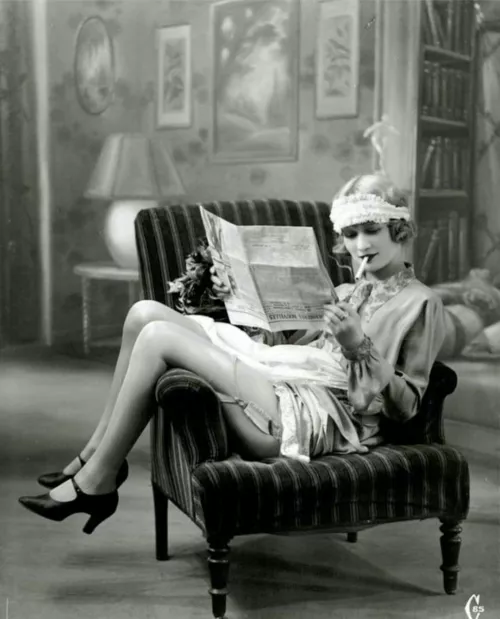 Flapper............smoking by Icy-Sound-1216