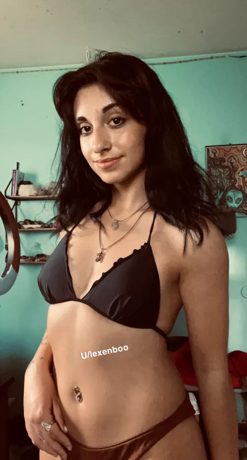 Flat as paper by Lexenboo