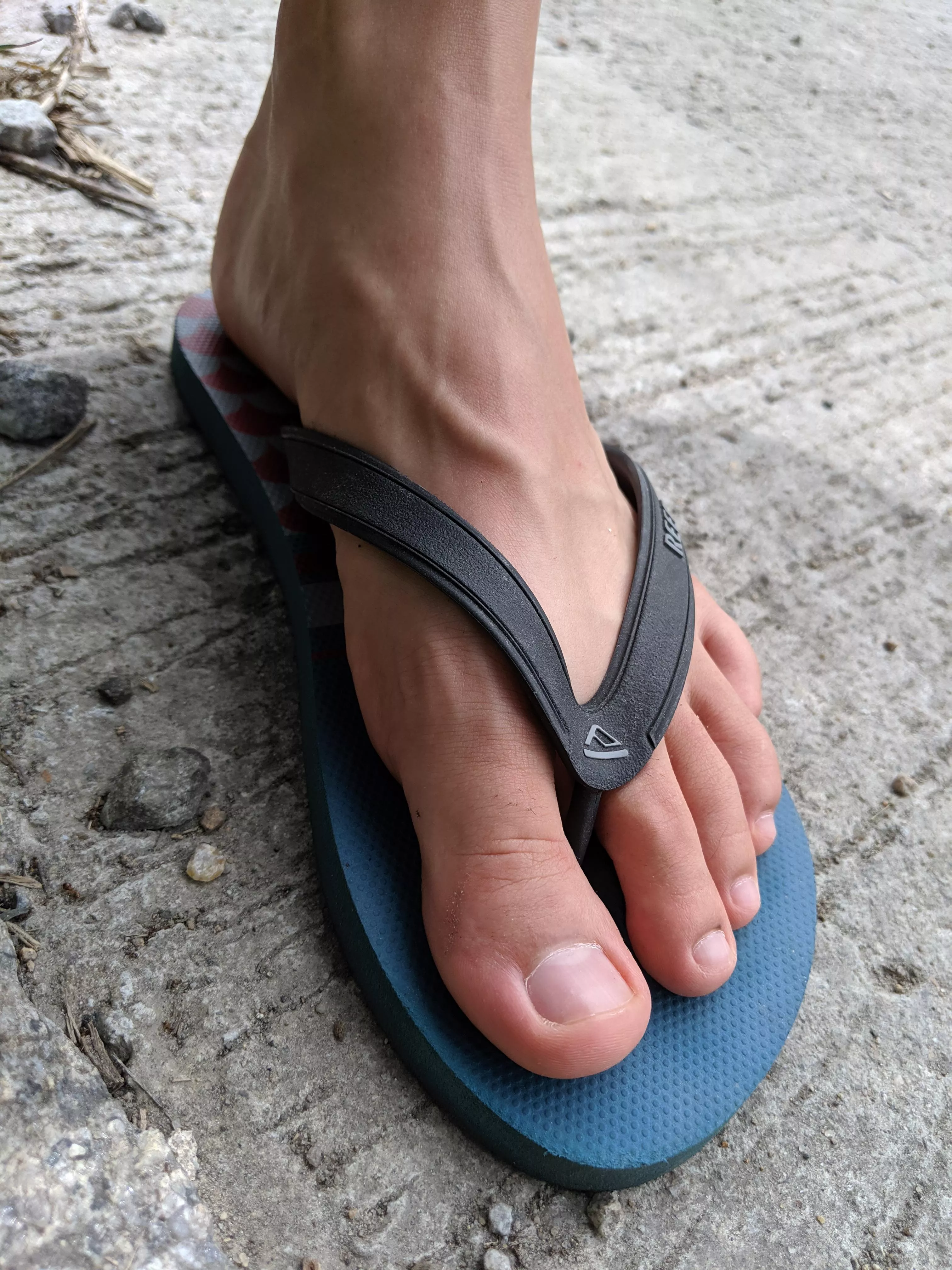 Flippy flopyp ldft foot posted by meatlength