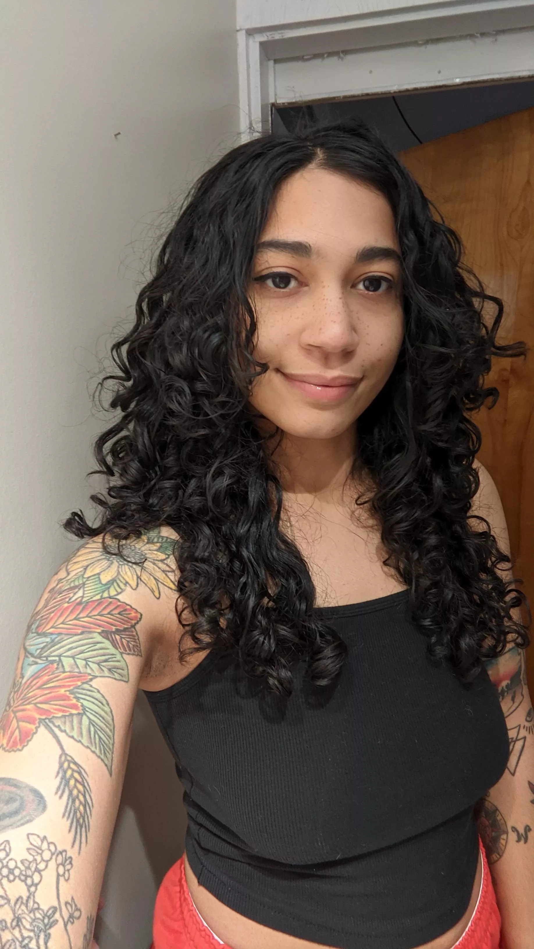 Floofy curls today! posted by TarooRooot