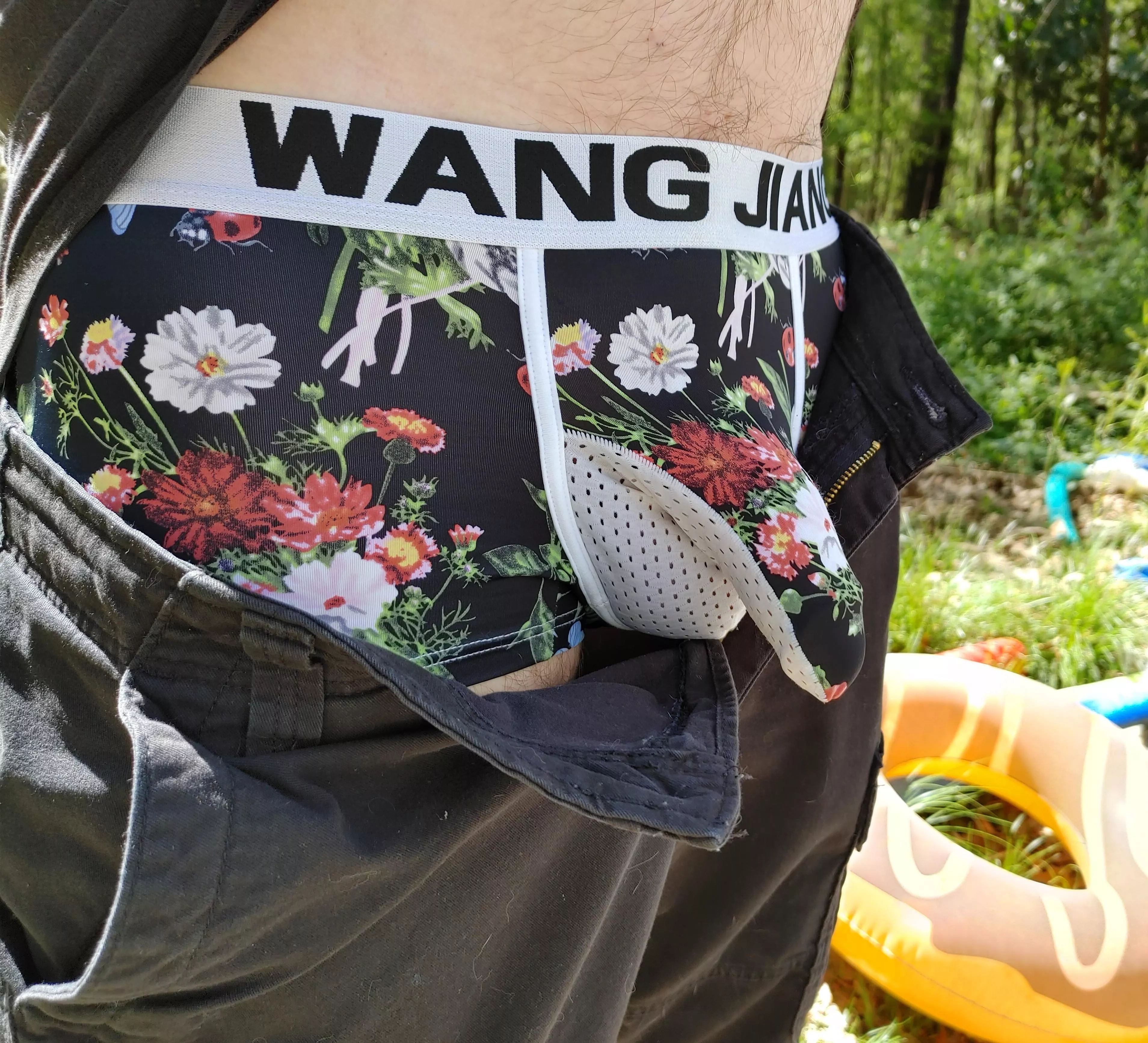 Floral print for a spring day. posted by ripper914