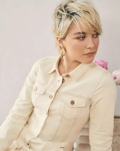 Florence Pugh by GlamMetalLion