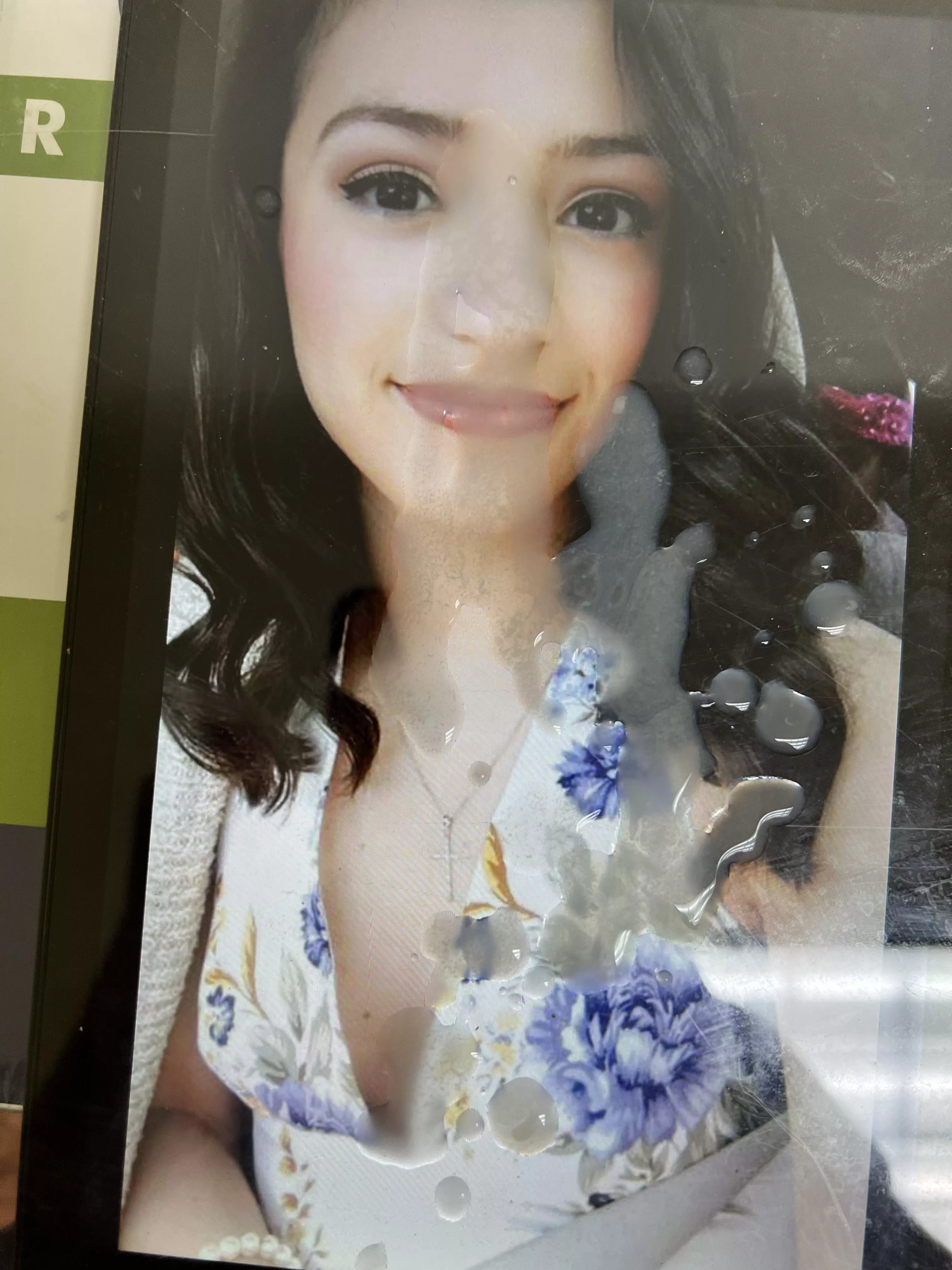 Flower dress! posted by merbs88