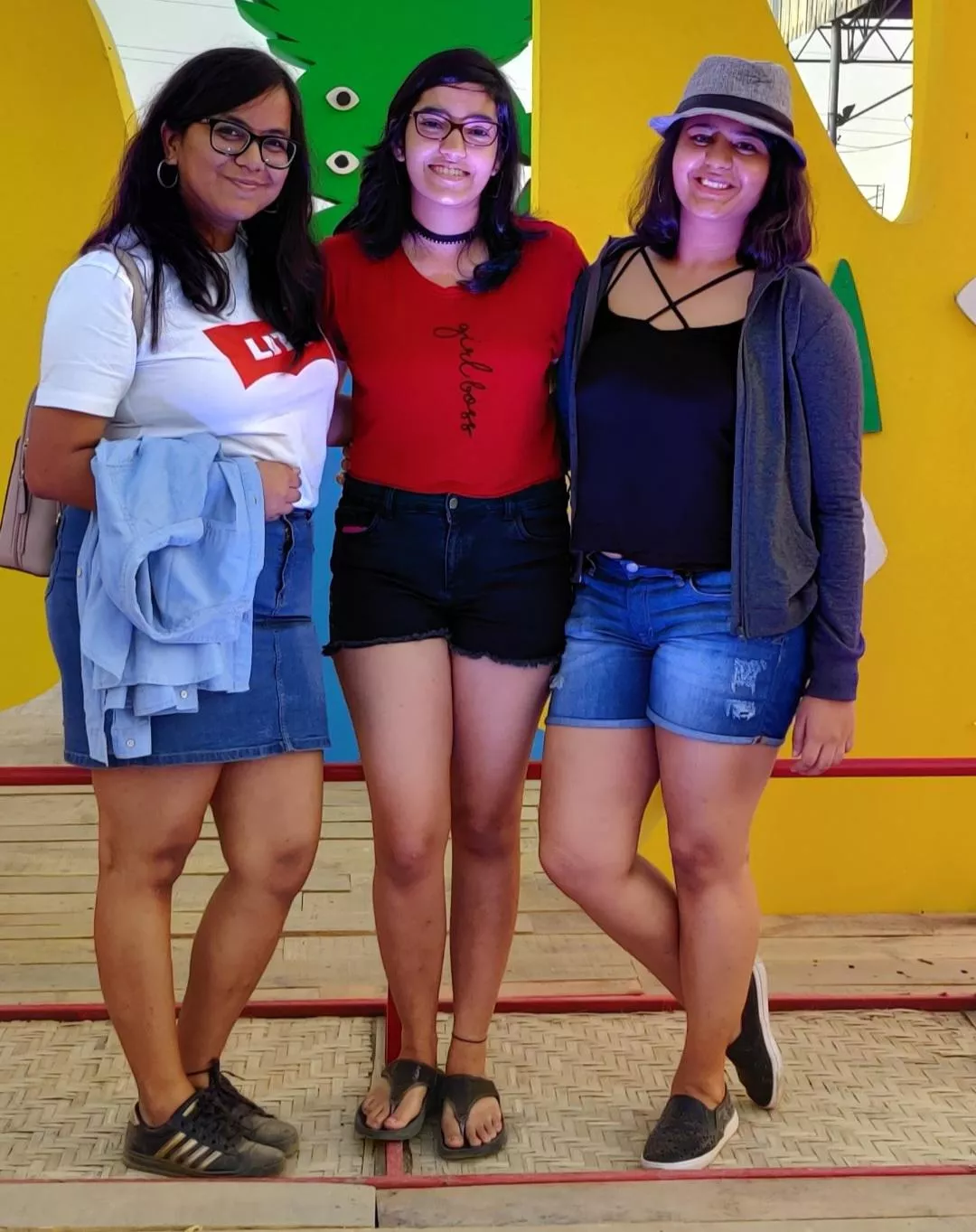 FMK these leggy beauties posted by langda_tyagi_10