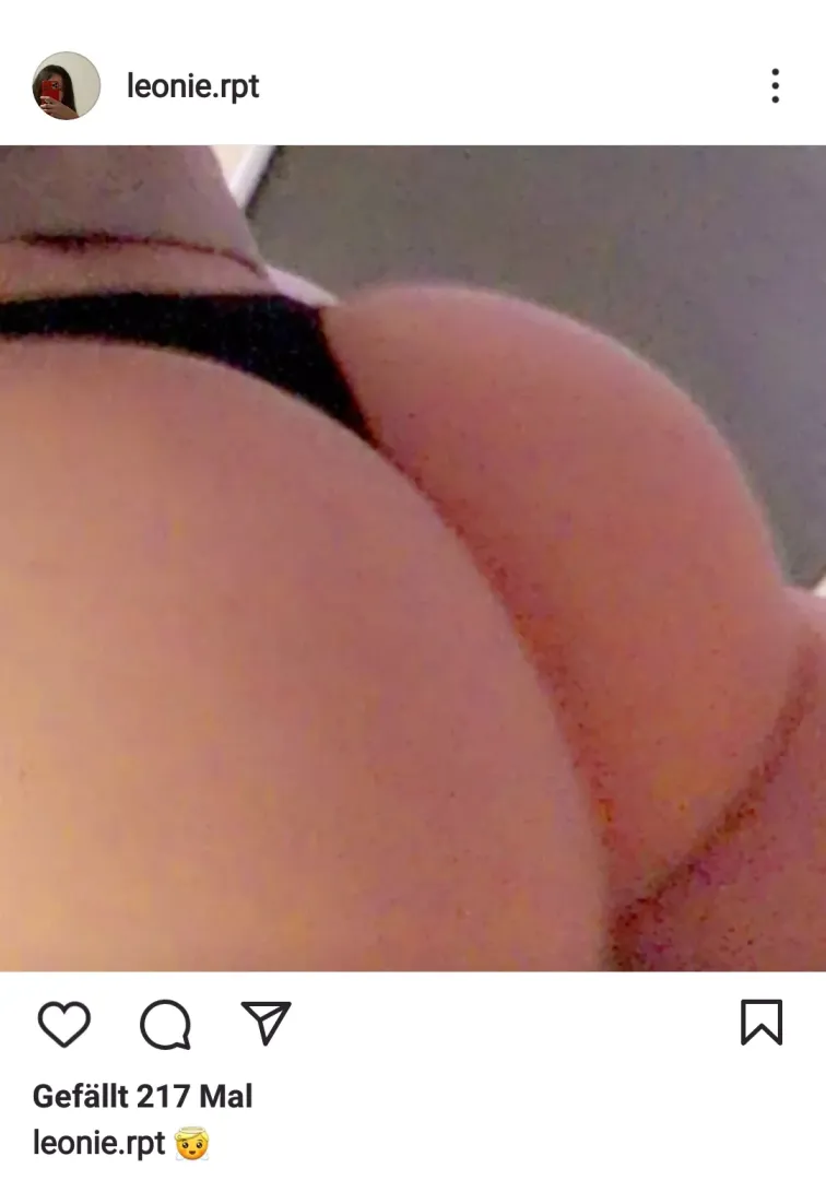 Folg ihr auf insta leonie.rpt posted by Individual-Weight-57