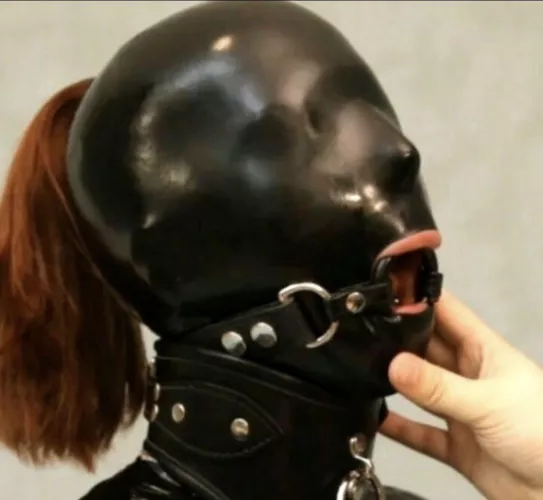 Follow me bitch. Time to meet my friends. by NightmareInHeels90