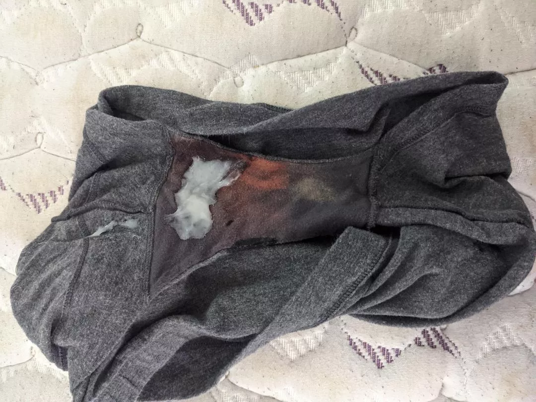 For me, nothing beats the smell of my gf's cousins pussy, and asshole permeated into her dirty panties. posted by Kyle_Singer