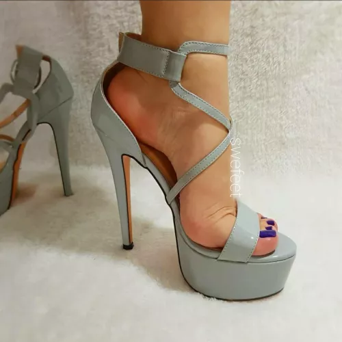 For my heels fans by _swefeet