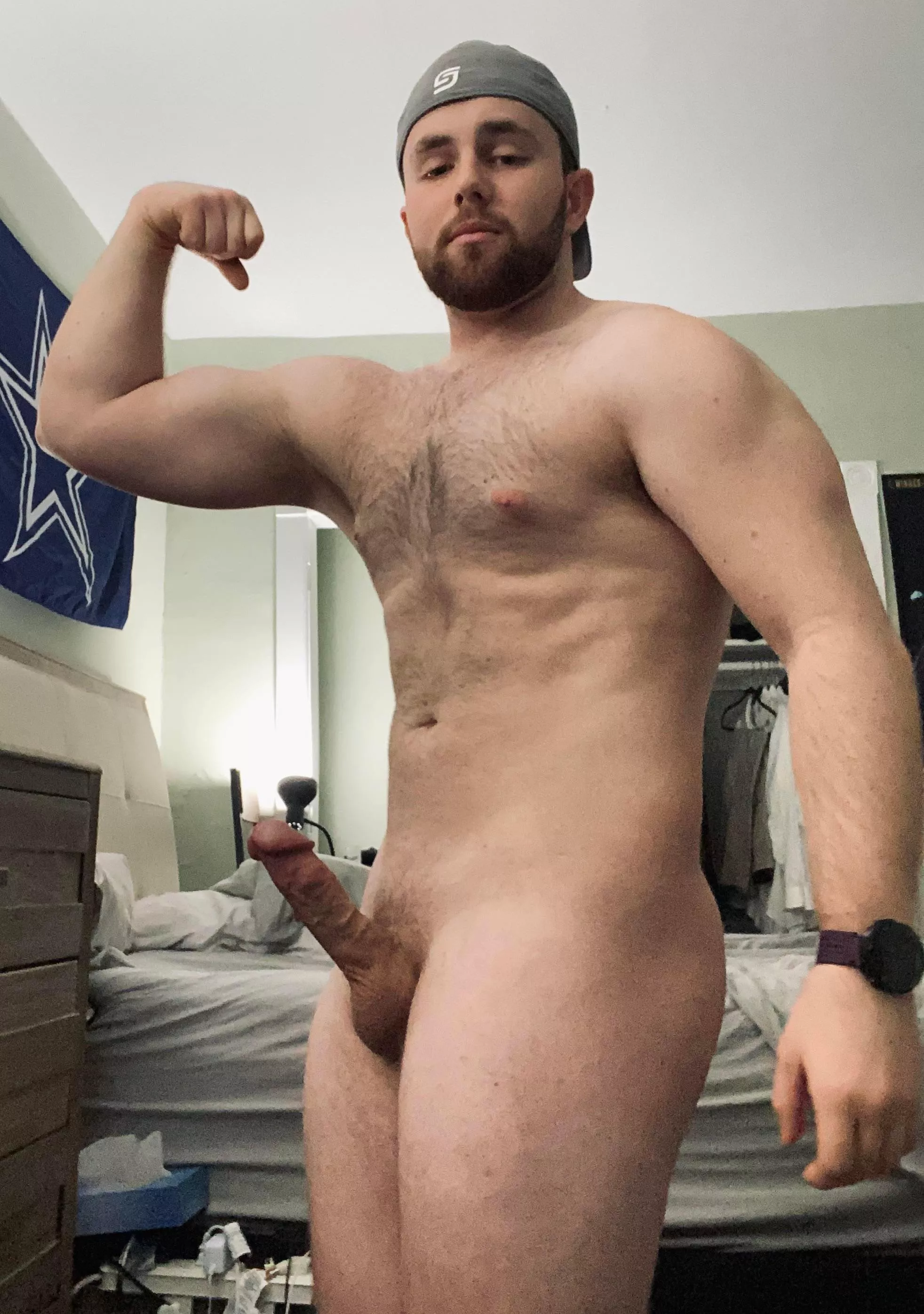 For the people DMing me after my last post and calling me fat. I respectfully disagree 😘 posted by iwillregretital