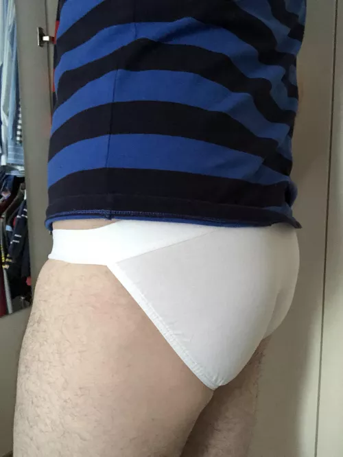 For the third time this week, wearing Hom underwear. Not my usual style of underwear, but no harm shaking things up. by Richardts220